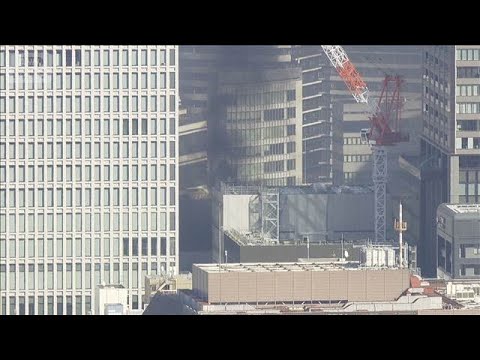 「黒煙が上がっている」東京・浜松町の再開発現場で火事【スーパーJチャンネル】(2026年3月8日) サムネイル