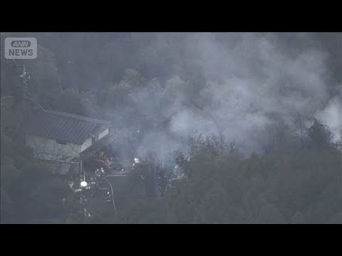 【速報】埼玉・飯能市で山火事 「小屋が燃えて家に燃え移った」裏山に延焼拡大(2026年2月22日) サムネイル