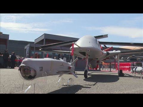 イギリスで世界最大級の航空ショー開幕　ウクライナ実戦ドローンも展示(2026年7月21日)