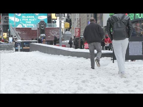 厳しい寒波影響…全米で22人死亡　全米のほぼ半分の州で約30センチの積雪(2026年1月27日) サムネイル