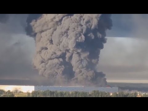 ウクライナ軍ロシアの倉庫を攻撃し炎上 ゼレンスキー氏「ドローン部品の製造に使用」(2026年7月18日)