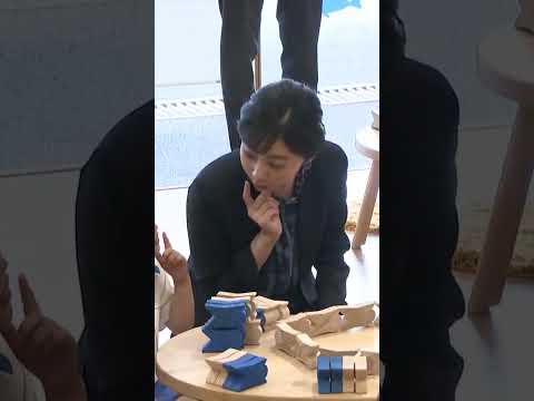 【佳子さま】佳子さまが咲かせる笑顔の数々をたっぷりと振り返る　きらめくプリンセスがまとうファッションにも注目　31歳の… サムネイル